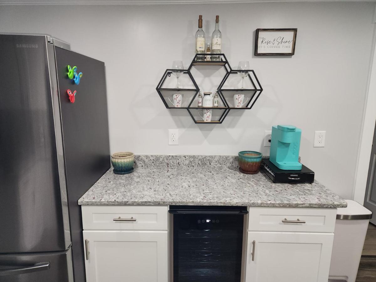 Coastal Getaway Villa Morehead City Bagian luar foto